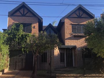 CASA  VENTA CASTELAR