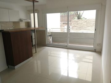 2 Amb con balcon patio y cochera fija!! Amenities!! - Belgrano