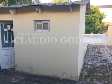 Casa en venta en Moron