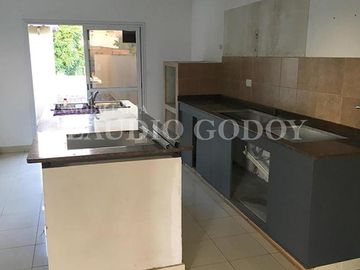 Casa en venta en Moron