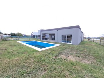 Casa - Escobar - En Venta - El Canton Puerto - PG - Interno (actualmente alquilada)