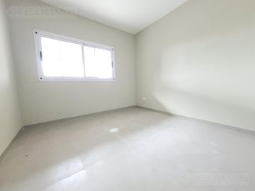 Casa - Escobar - En Venta - El Canton Puerto - PG - Interno (actualmente alquilada)