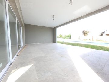 Casa - Escobar - En Venta - El Canton Puerto - PG - Interno (actualmente alquilada)