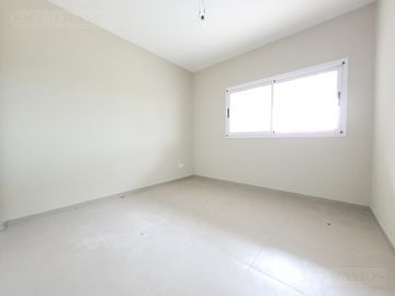 Casa - Escobar - En Venta - El Canton Puerto - PG - Interno (actualmente alquilada)