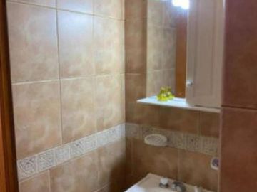 Casa en venta - 5 Dormitorios 2 Baños - 270Mts2 - La Lucila Del Mar