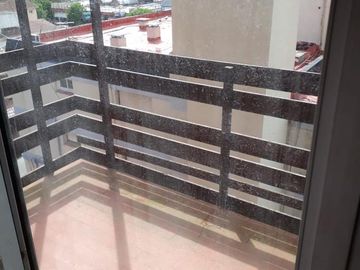 En Venta | Importante Departamento de 3 Ambientes con 2 Cocheras en Pinamar | Av. Bunge | Frente al Mcdonalds |