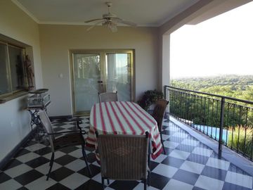 Casa venta - 5 dormitorios 6 baños - 11500mts2 totales  - Club de Campo Altos de San Lorenzo