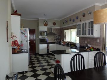 Casa venta - 5 dormitorios 6 baños - 11500mts2 totales  - Club de Campo Altos de San Lorenzo