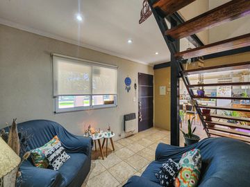 Casa de 3 dormitorios con pileta de oportunidad