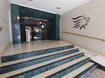 Departamento en  venta. 2D en Laprida al 100