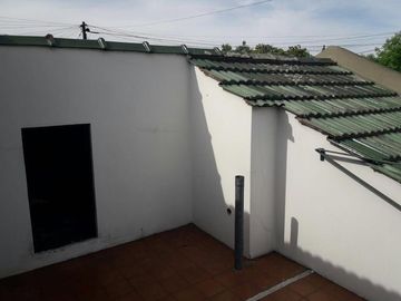 Casa - Burzaco