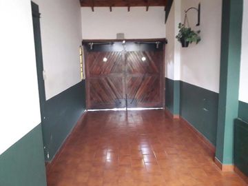 Casa - Burzaco