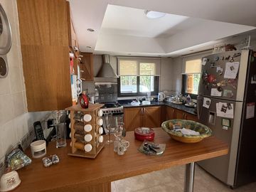 venta casa Villa General Belgrano 4 dormitorios