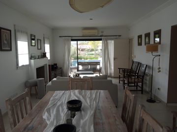 VENTA Casa en SAN ISIDRO LABRADOR A LA LAGUNA Villanueva