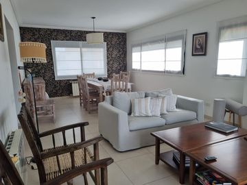 VENTA Casa en SAN ISIDRO LABRADOR A LA LAGUNA Villanueva