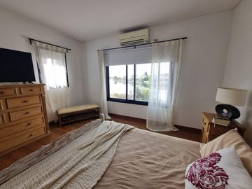 VENTA Casa en SAN ISIDRO LABRADOR A LA LAGUNA Villanueva