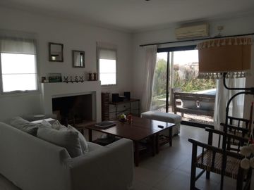 VENTA Casa en SAN ISIDRO LABRADOR A LA LAGUNA Villanueva