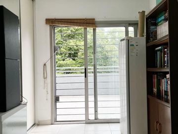 VENTA DE TRIPLEX - CASTELAR SUR