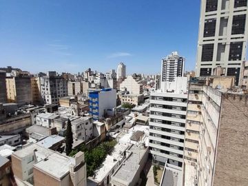 VENTA HERMOSO DEPTO DE 3 DORM - CENTRO