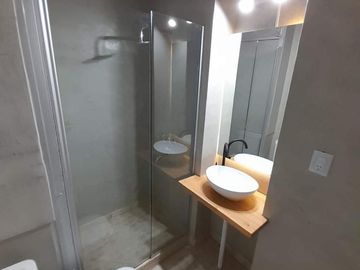 VENTA HERMOSO DEPTO DE 3 DORM - CENTRO