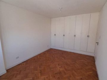 VENTA HERMOSO DEPTO DE 3 DORM - CENTRO