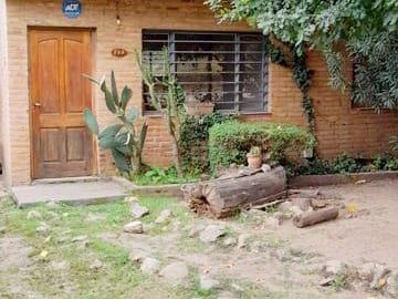 VENTA DE CASA 4 DORMITORIOS 2 BAÑOS EXCELENTE ENTORNO OPORTUNIDAD DE INVERSIÓN