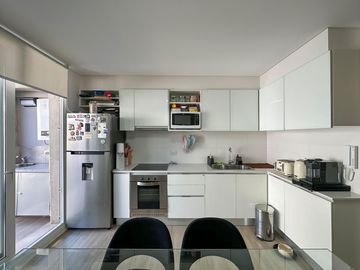 Casa de 2 dormitorios más escritorio, patio con parrillero y amenities