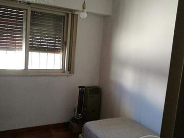 Lindo PH 4 ambientes con terraza y parrilla    local c/baño o cochera p/2autos