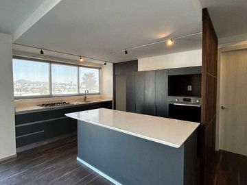 CC ¡BAJA DE PRECIO! Departamento en Venta, Juriquilla, Qro.: Espacios de Lujo