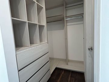 CC ¡BAJA DE PRECIO! Departamento en Venta, Juriquilla, Qro.: Espacios de Lujo