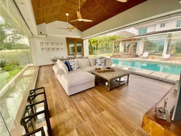 APARTAMENTO AMOBLADO 4 RECAMARAS EN BIJAO BEACH CLUB