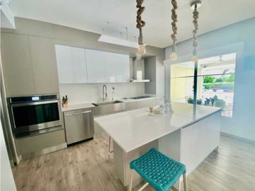APARTAMENTO AMOBLADO 4 RECAMARAS EN BIJAO BEACH CLUB