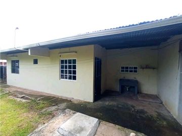 SE VENDE CASA EN AGUADULCE POCRI