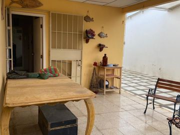 Venta de villa de una planta en la Milina Salinas