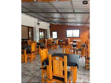 OPORTUNIDAD DE INVERSION Departamento y Parrilla