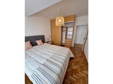VENTA  4 ambientes a la calle con balcón terraza y vista  al mar