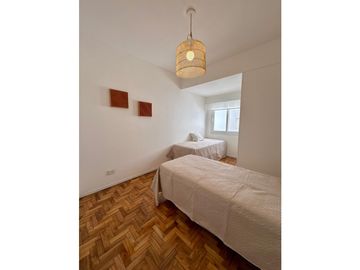 VENTA  4 ambientes a la calle con balcón terraza y vista  al mar