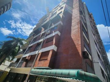 Departamento en venta en Avellaneda Este