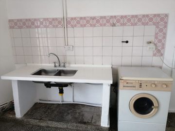 Monoambiente en alquiler en Bernal Centro