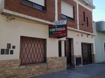 Departamento Tipo Casa en venta en Lanus Oeste