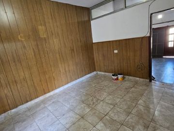 Departamento Tipo Casa en venta en Lanus Oeste