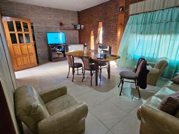 Departamento Tipo Casa en venta en Lanus Oeste