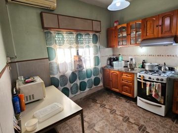 Departamento Tipo Casa en venta en Lanus Oeste