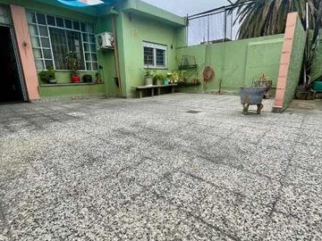 Casa PH en venta en Moron Sur