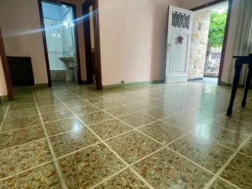 Casa PH en venta en Moron Sur