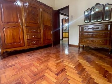 Casa PH en venta en Moron Sur