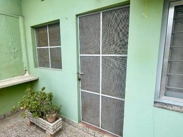 Casa PH en venta en Moron Sur