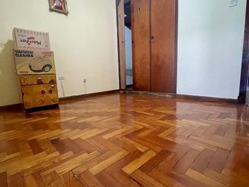Casa PH en venta en Moron Sur