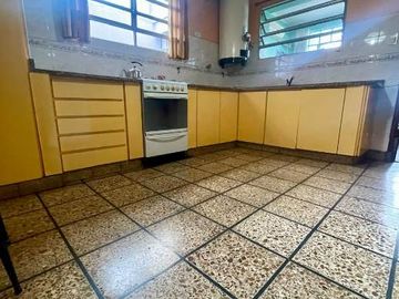 Casa PH en venta en Moron Sur