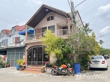 2 Bedroom Townhouse for sale at Baan Sivarat 4